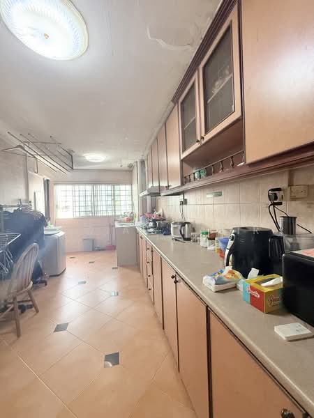 546 Bedok North Street 3, 546 Bedok North Street 3, 2 Bedrooms, 882 sqft, HDB Flat For Rent, by Nadiah Nasir, 500204764 - Kitchen - PropertyGuru.com.sg