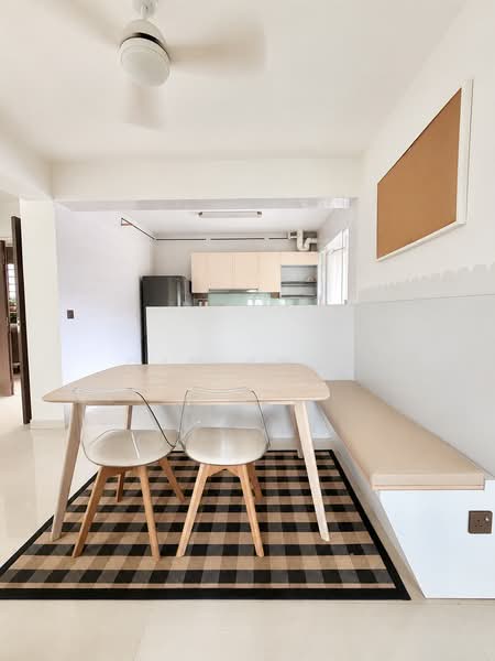 377A Hougang Street 32, 377A Hougang Street 32, 3 Bedrooms, 1,012 sqft, HDB Flat For Sale, by Dan Soon, 500204765 - Kitchen - PropertyGuru.com.sg