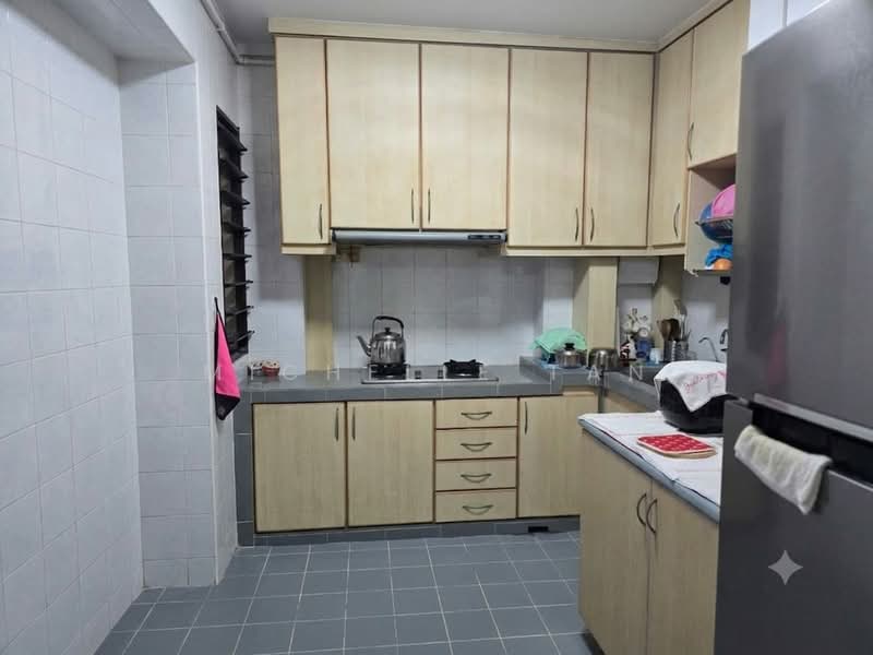 474 Ang Mo Kio Avenue 10, 474 Ang Mo Kio Avenue 10, Room Rental, 120 sqft, HDB Flat For Rent, by Michelle Tan, 500204775 - Kitchen - PropertyGuru.com.sg