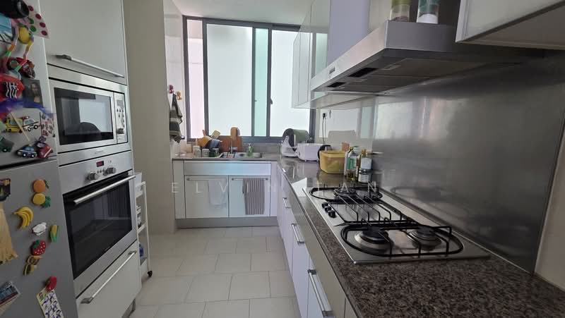 Rivergate, 93 Robertson Quay, 3 Bedrooms, 1,550 sqft, Condominium For Rent, by Elvin Tan, 500204778 - Kitchen - PropertyGuru.com.sg
