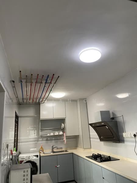 813 Jellicoe Road, 813 Jellicoe Road, 2 Bedrooms, 1,184 sqft, HDB Flat For Rent, by Vivian Ong, 500204785 - Kitchen - PropertyGuru.com.sg