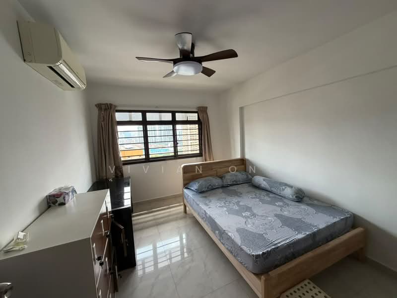 813 Jellicoe Road, 813 Jellicoe Road, 2 Bedrooms, 1,184 sqft, HDB Flat For Rent, by Vivian Ong, 500204785 - Bedroom - PropertyGuru.com.sg