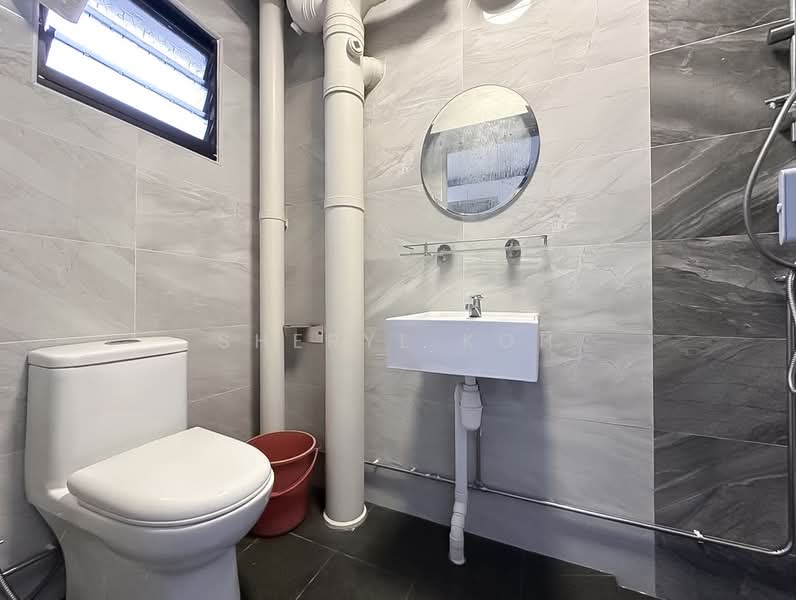 673C Jurong West Street 65, 673C Jurong West Street 65, 3 Bedrooms, 1,194 sqft, HDB Flat For Sale, by Sheryl Koh, 500204786 - Bathroom - PropertyGuru.com.sg