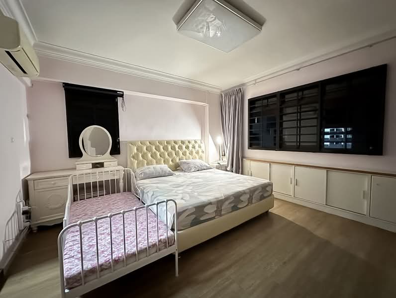 680A Jurong West Central 1, 680A Jurong West Central 1, 4 Bedrooms, 1,442 sqft, HDB Flat For Sale, by Sheryl Koh, 500204790 - Master Bedroom - PropertyGuru.com.sg
