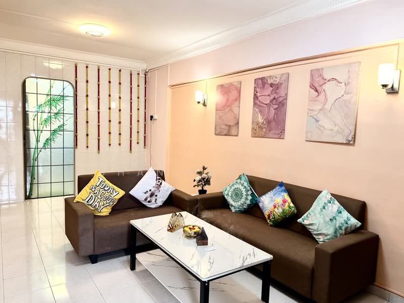 62 TELOK BLANGAH HEIGHTS, TELOK BLANGAH HEIGHTS, 2 Bedrooms, 785 sqft, HDB Flat For Sale, by Shan Farook, 500204793 - Living Room - PropertyGuru.com.sg