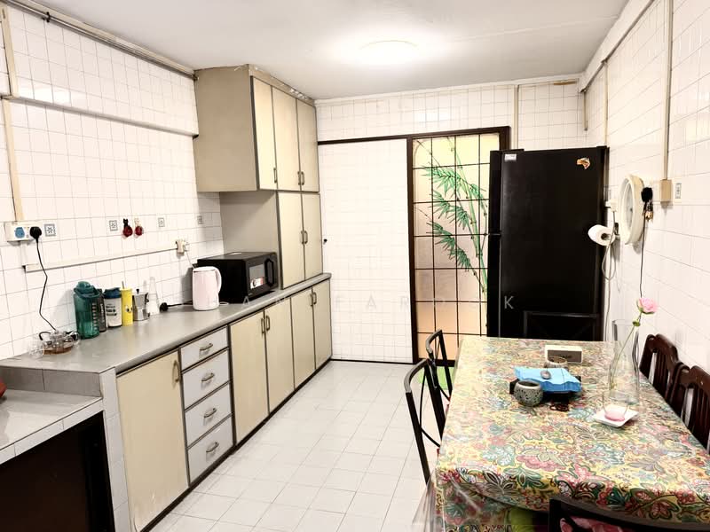 62 TELOK BLANGAH HEIGHTS, TELOK BLANGAH HEIGHTS, 2 Bedrooms, 785 sqft, HDB Flat For Sale, by Shan Farook, 500204793 - Kitchen - PropertyGuru.com.sg