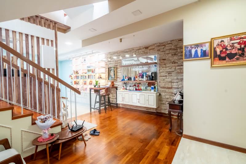 The Springside, Springside Walk, 5 Bedrooms, 3,800 sqft, Corner Terrace For Sale, by Sharon Jany, 500204817 - PropertyGuru.com.sg