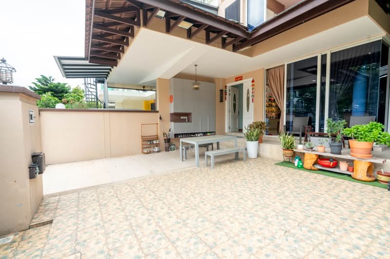 The Springside, Springside Walk, 5 Bedrooms, 3,800 sqft, Corner Terrace For Sale, by Sharon Jany, 500204817 - PropertyGuru.com.sg