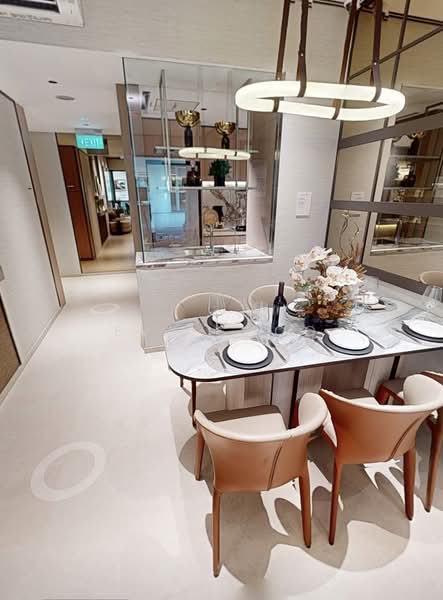 Vela Bay, Bayshore Road, 3 Bedrooms, 1,173 sqft, Condominium For Sale, by Eve Choo, 500204822 - Dining Room - PropertyGuru.com.sg