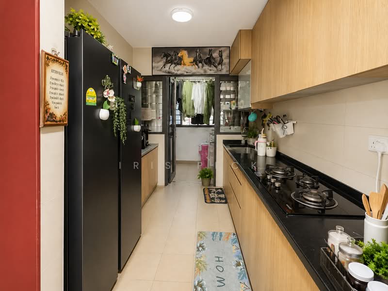 336B Anchorvale Crescent, 336B Anchorvale Crescent, 4 Bedrooms, 1,206 sqft, HDB Flat For Sale, by Iris Peck, 500204829 - Kitchen - PropertyGuru.com.sg
