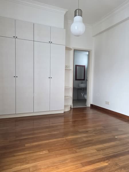 Springdale Condo, 45 Hindhede Walk, 2 Bedrooms, 926 sqft, Condominium For Sale, by Sharon Yeo, 500204832 - Master Bedroom - PropertyGuru.com.sg