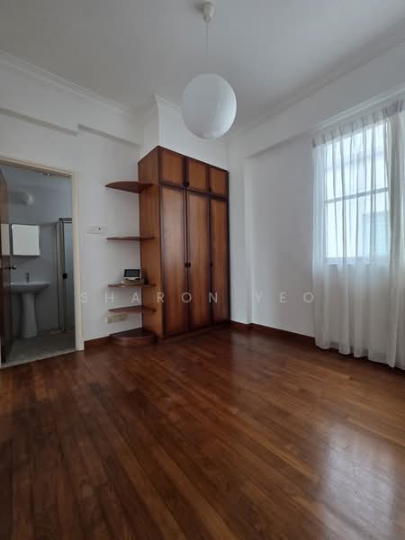 Springdale Condo, 45 Hindhede Walk, 2 Bedrooms, 926 sqft, Condominium For Sale, by Sharon Yeo, 500204832 - Bedroom 2 - PropertyGuru.com.sg
