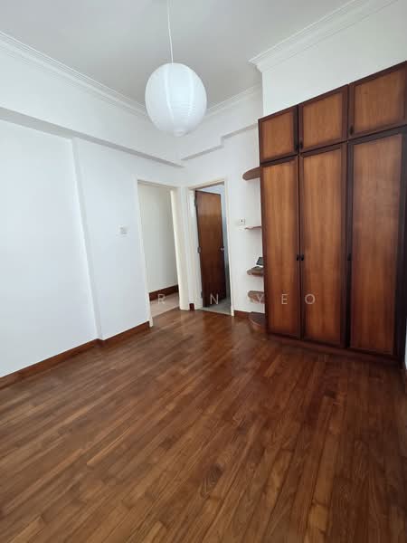 Springdale Condo, 45 Hindhede Walk, 2 Bedrooms, 926 sqft, Condominium For Sale, by Sharon Yeo, 500204832 - Bedroom 2 - PropertyGuru.com.sg