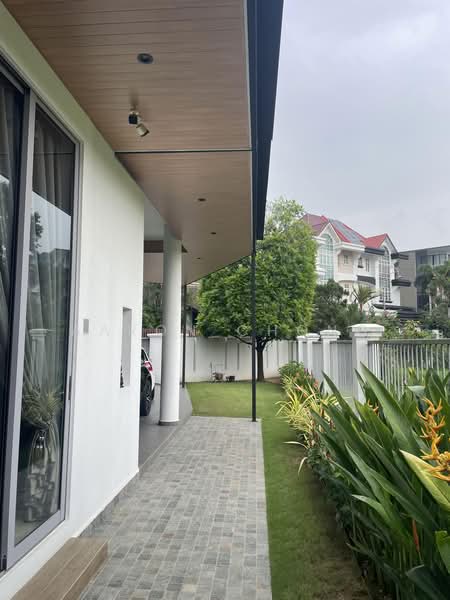 Seletar Hills Estate, Seletar Hills Drive, 5 Bedrooms, 4,593 sqft, Semi-Detached House For Sale, by Aaron Chong, 500204836 - Exterior - PropertyGuru.com.sg