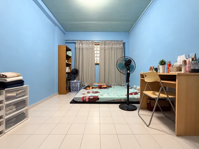 130 Yishun Street 11, 130 Yishun Street 11, 2 Bedrooms, 797 sqft, HDB Flat For Sale, by Jay Goh, 500204844 - Common Bedroom (illustration) - PropertyGuru.com.sg