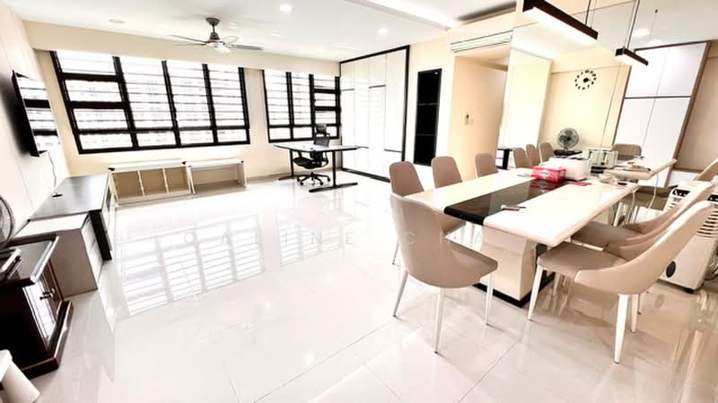 549B Segar Road, 549B Segar Road, 3 Bedrooms, 1,216 sqft, HDB Flat For Sale, by Caline Chai, 500204870 - Interior - PropertyGuru.com.sg