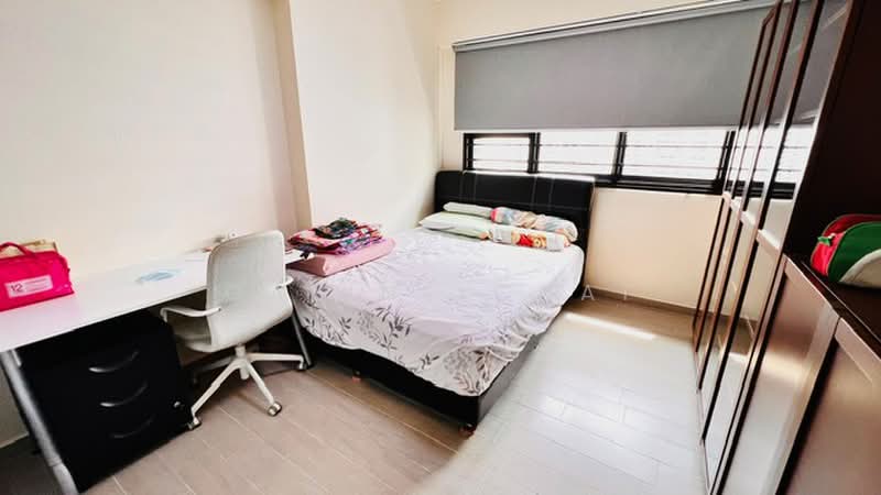 549B Segar Road, 549B Segar Road, 3 Bedrooms, 1,216 sqft, HDB Flat For Sale, by Caline Chai, 500204870 - Bedroom - PropertyGuru.com.sg
