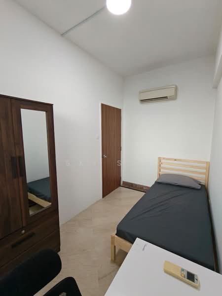 Tanjong Ria Condominium, 121 Tanjong Rhu Road, Room Rental, 170 sqft, Condominium For Rent, by Sky Sum, 500204877 - Bedroom - PropertyGuru.com.sg