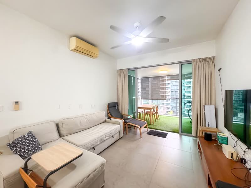 Large 2 Bedroom Swimming Pool View High Ceiling Height, Lor Ah Soo, Upper Paya Lebar Road, Hougang Street 11, 2 Bedrooms, 980 sqft, Condominium For Sale, by Jermaine Ang, 500204884 - Living Room - PropertyGuru.com.sg
