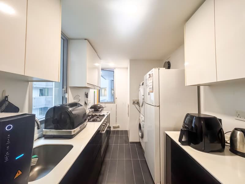 Large 2 Bedroom Swimming Pool View High Ceiling Height, Lor Ah Soo, Upper Paya Lebar Road, Hougang Street 11, 2 Bedrooms, 980 sqft, Condominium For Sale, by Jermaine Ang, 500204884 - Kitchen - PropertyGuru.com.sg