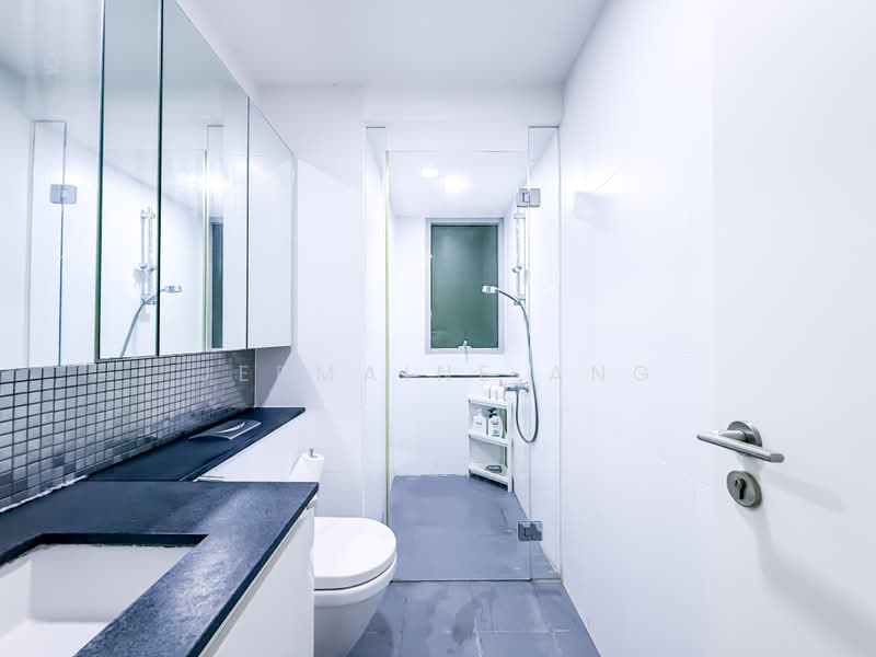 Large 2 Bedroom Swimming Pool View High Ceiling Height, Lor Ah Soo, Upper Paya Lebar Road, Hougang Street 11, 2 Bedrooms, 980 sqft, Condominium For Sale, by Jermaine Ang, 500204884 - Bathroom - PropertyGuru.com.sg