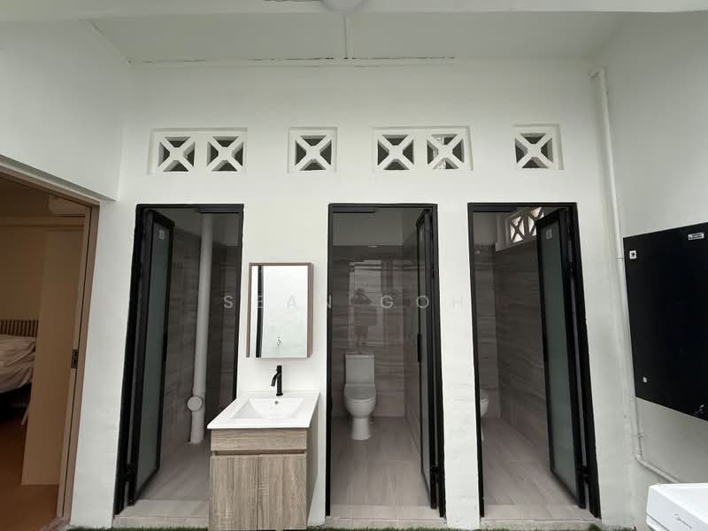 31 Hindoo road, , Room Rental, 130 sqft, Conservation House For Rent, by Sean Goh, 500204889 - Bathroom - PropertyGuru.com.sg