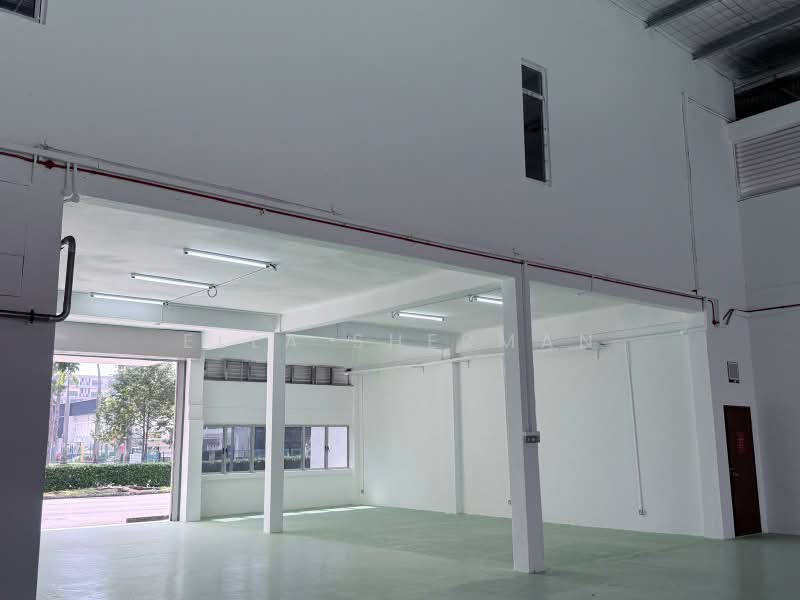 Loyang Industrial Estate, Loyang Way, Changi Airport / Changi Village, 2,347 sqft, Business / Science Park For Rent, by Ella Sherman, 500204901 - Interior - CommercialGuru.com.sg