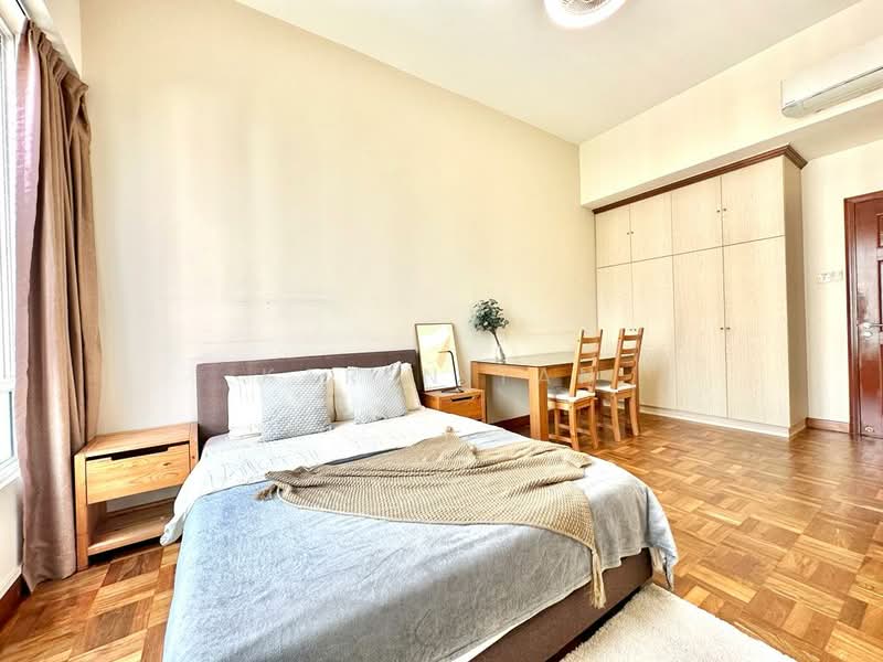 Queensway Tower, 1 Queensway, Room Rental, 200 sqft, Apartment For Rent, by Karen Tan, 500204902 - Bedroom - PropertyGuru.com.sg