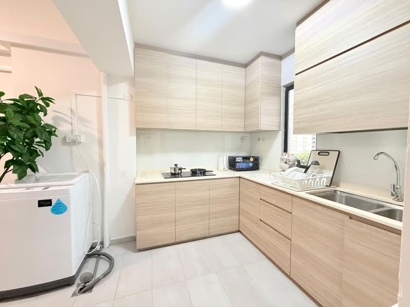 Queensway Tower, 1 Queensway, Room Rental, 200 sqft, Apartment For Rent, by Karen Tan, 500204902 - PropertyGuru.com.sg
