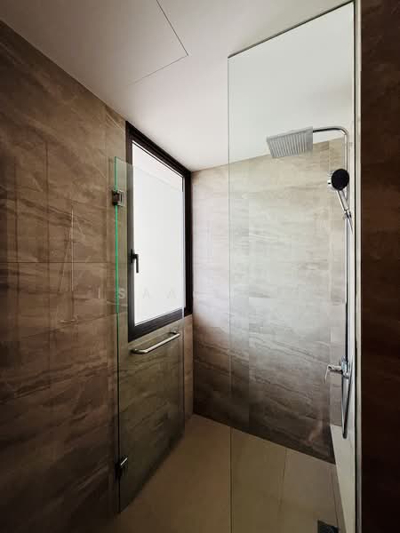 The Botany at Dairy Farm, 3 Dairy Farm Walk, 4 Bedrooms, 1,270 sqft, Condominium For Rent, by Isaac Lee, 500204907 - Bathroom - PropertyGuru.com.sg