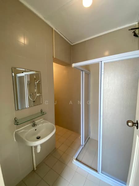 Townerville, 47 McNair Road, 3 Bedrooms, 2,424 sqft, Conservation House For Rent, by CJ Ang, 500204924 - Bathroom - PropertyGuru.com.sg