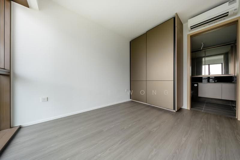 Pinetree Hill, 30 Pine Grove, Clementi Park / Upper Bukit Timah, 2 Bedrooms, 700 sqft, Condominium For Sale, by James Wong, 500204930 - Interior - PropertyGuru.com.sg