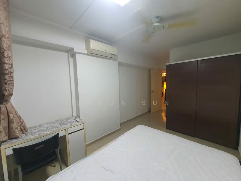 229 Bishan Street 23, 229 Bishan Street 23, 3 Bedrooms, 1,119 sqft, HDB Flat For Rent, by Vernon Sun, 500204936 - Bedroom - PropertyGuru.com.sg