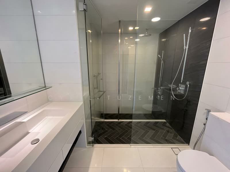 Altez, 16 Enggor Street, 3 Bedrooms, 1,507 sqft, Condominium For Rent, by Cyril Tuzemen, 500204949 - Bathroom - PropertyGuru.com.sg