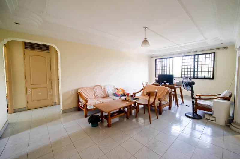920 Jurong West Street 92, 920 Jurong West Street 92, 3 Bedrooms, 1,313 sqft, HDB Flat For Sale, by JOREEN LIM, 500204956 - Living Room - PropertyGuru.com.sg