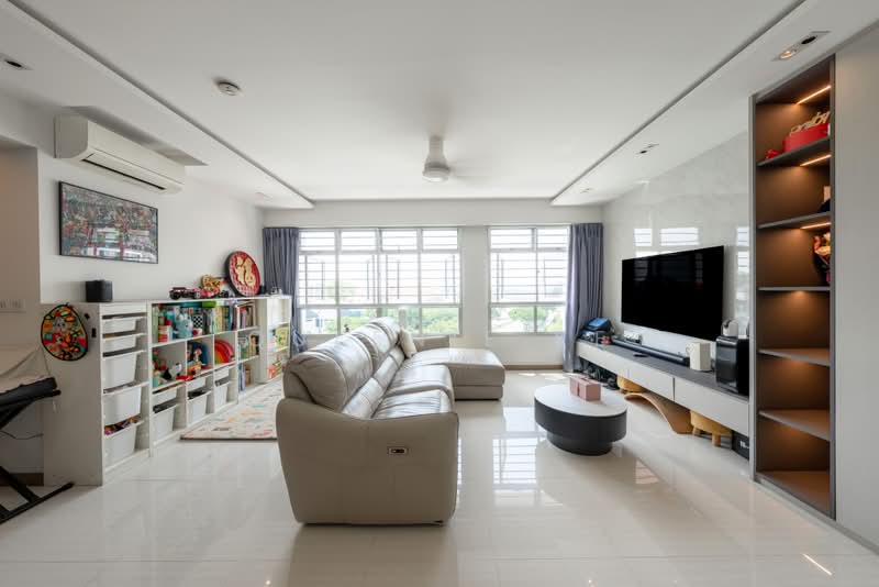 153A Bedok South Road, 153A Bedok South Road, 3 Bedrooms, 1,216 sqft, HDB Flat For Sale, by Queenie Ke, 500204963 - Living Room - PropertyGuru.com.sg