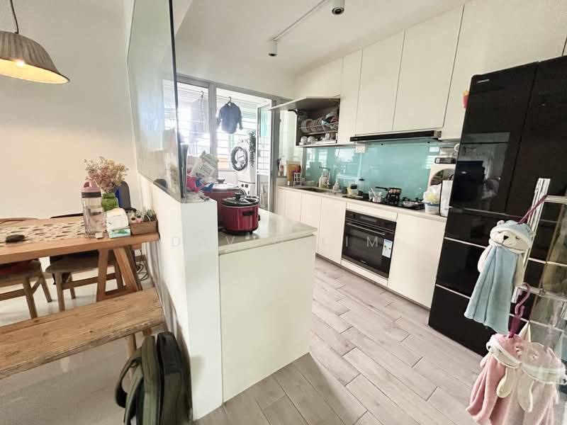 355A Anchorvale Lane, 355A Anchorvale Lane, 3 Bedrooms, 1,001 sqft, HDB Flat For Sale, by David Lim, 500204964 - Kitchen - PropertyGuru.com.sg