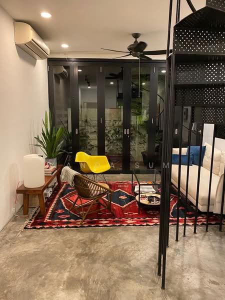 D15 Crane Road for Rent, Crane Road, 1 Bedroom, 700 sqft, Conservation House For Rent, by Wanda Sum, 500204965 - Living Room - PropertyGuru.com.sg