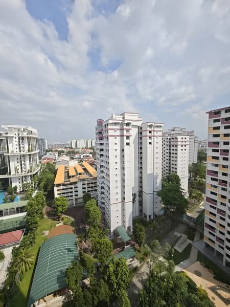Trilive, 115 Tampines Road, 3 Bedrooms, 904 sqft, Condominium For Sale, by Sito Jian Xin 司徒健新, 500204976 - Exterior - PropertyGuru.com.sg
