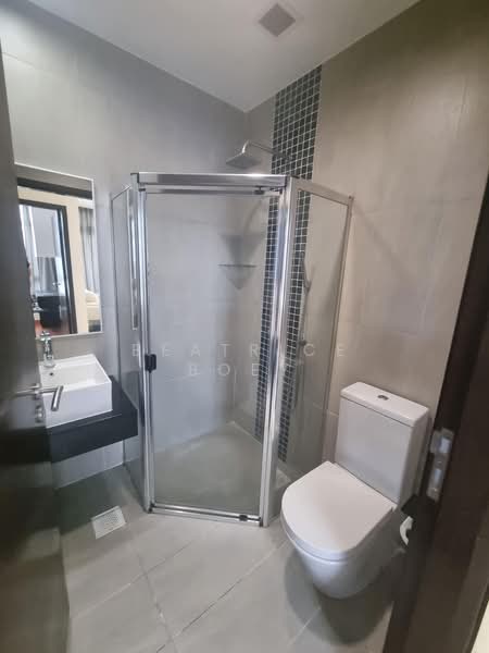 Vogx, 111 Dorset Road, 2 Bedrooms, 872 sqft, Condominium For Rent, by Beatrice Boey, 500204980 - Bathroom - PropertyGuru.com.sg