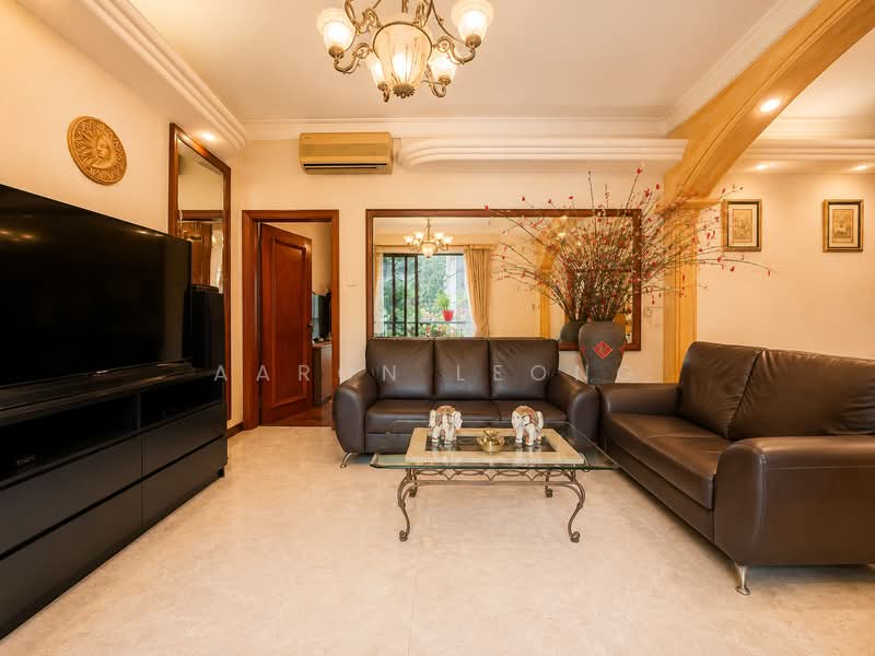 Near to Paya Lebar Mrt, 3 Bedder with Store and Utility Room, , 3 Bedrooms, 1,216 sqft, Apartment For Sale, by Aaron Leong, 500204997 - Living Room - PropertyGuru.com.sg