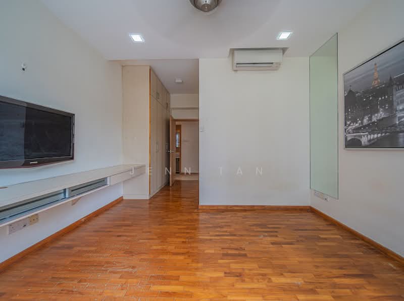 The Quintet, 38 Choa Chu Kang Street, 3 Bedrooms, 1,270 sqft, Condominium For Sale, by Jenn Tan, 500205000 - Master Bedroom - PropertyGuru.com.sg