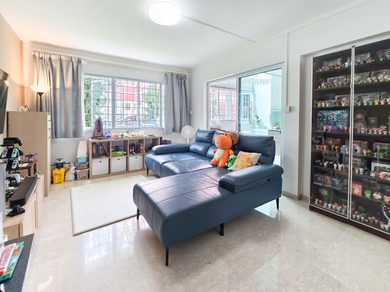 3 Toh Yi Drive, 3 Toh Yi Drive, 4 Bedrooms, 1,572 sqft, HDB Flat For Sale, by Clive Foo, 500205001 - Living Room - PropertyGuru.com.sg