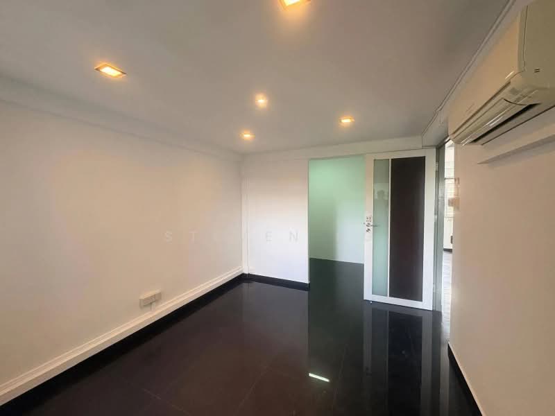 8 Empress Road, 8 Empress Road, 2 Bedrooms, 699 sqft, HDB Flat For Sale, by Steven NG, 500205013 - Interior - PropertyGuru.com.sg