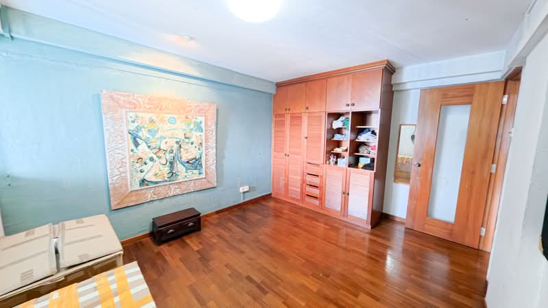 272 Tampines Street 22, 272 Tampines Street 22, 2 Bedrooms, 785 sqft, HDB Flat For Sale, by KENNETH CHUA, 500205016 - Bedroom - PropertyGuru.com.sg