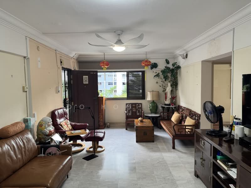 10 Gloucester Road, 10 Gloucester Road, 3 Bedrooms, 990 sqft, HDB Flat For Sale, by Foo Hoo Seng, 500205023 - Living Room - PropertyGuru.com.sg