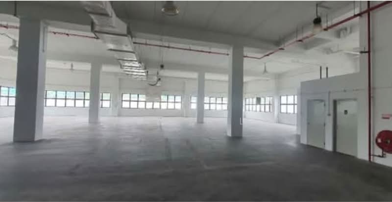 Chai Chee Industrial Estate, 514 Chai Chee Lane, 13,500 sqft, Light Industrial (B1) For Rent, by Pauleen Lim, 500205043 - Interior - CommercialGuru.com.sg
