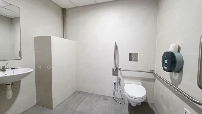 Food Ascent, 45 Tuas South Avenue 1, 2,207 sqft, Factory / Workshop (B2) For Rent, by Noel Yu Hanwei, 500205047 - Bathroom - CommercialGuru.com.sg