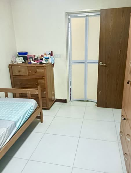 527C Costa Ris, 527C Pasir Ris Street 51, 2 Bedrooms, 732 sqft, HDB Flat For Sale, by Daphne Tay 谢合宝, 500205057 - Bedroom - PropertyGuru.com.sg