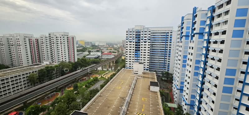 688A Choa Chu Kang Drive, 688A Choa Chu Kang Drive, Room Rental, 180 sqft, HDB Flat For Rent, by Josephine Lim, 500205058 - Exterior - PropertyGuru.com.sg